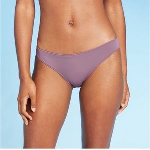 NWT Cheeky bikini bottoms Med 8-10 lilac purple